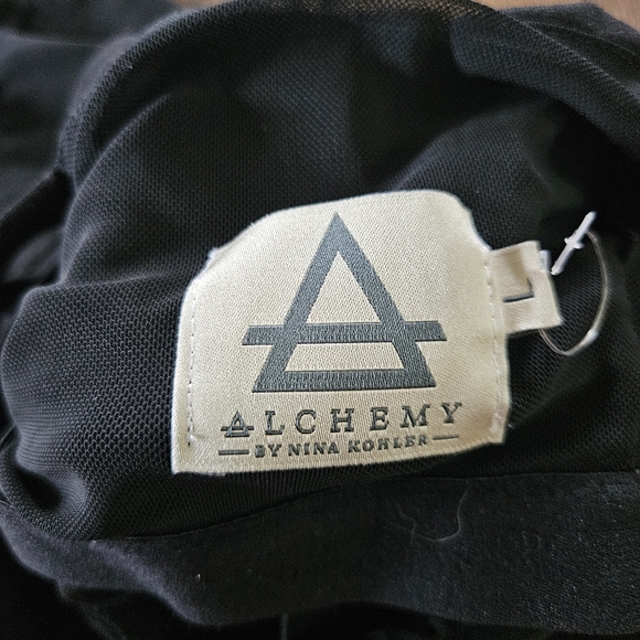 Women's Alchemy Workout Tank Top, size large - Picture 4 of 4